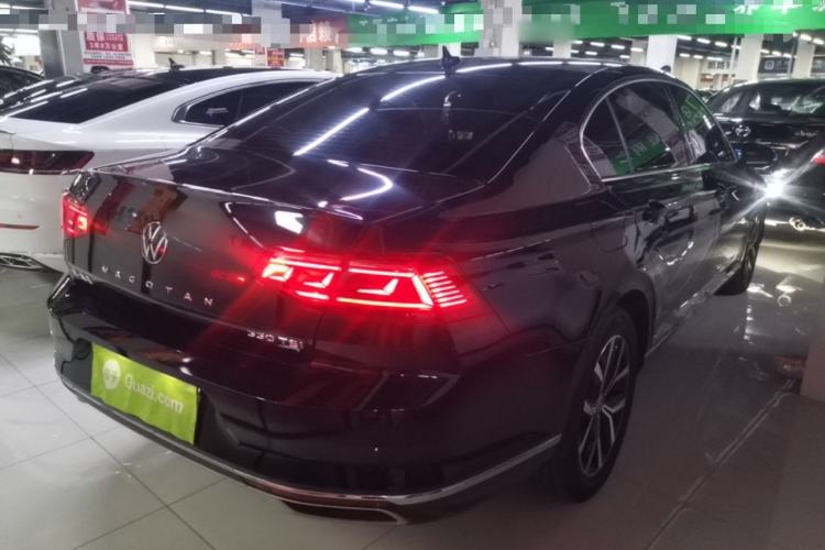 Used Volkswagen Magotan 2020 330TSI DSG Leading Model Rear Right 45 Deg