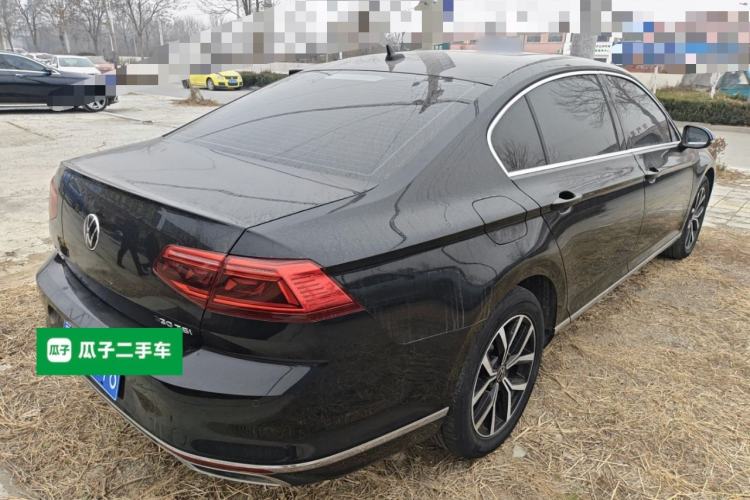 Used Volkswagen Magotan 2020 330TSI DSG Leading Model Rear Right 45 Deg