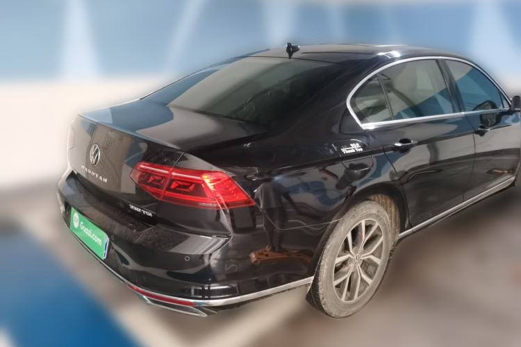 Used Volkswagen Magotan 2020 330TSI DSG Luxury Edition Rear Right 45 Deg