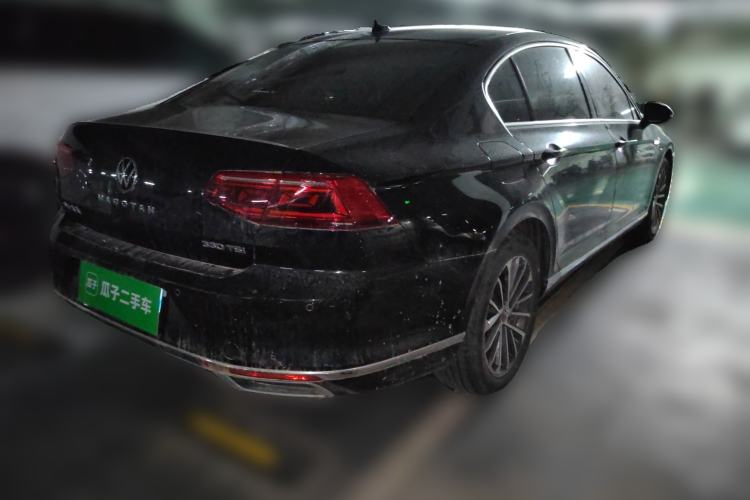 Used Volkswagen Magotan 2020 330TSI DSG Luxury Edition Rear Right 45 Deg