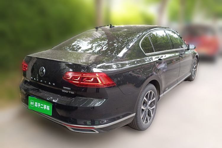 Used Volkswagen Magotan 2020 330TSI DSG Leading Model Rear Right 45 Deg
