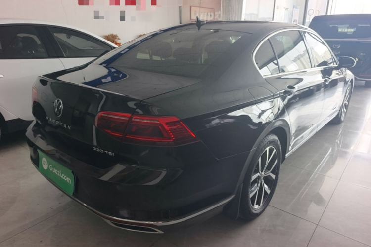 Used Volkswagen Magotan 2020 330TSI DSG Leading Model Rear Right 45 Deg