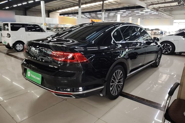 Used Volkswagen Magotan 2020 330TSI DSG Luxury Edition Rear Right 45 Deg