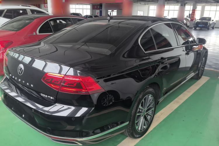 Used Volkswagen Magotan 2020 330TSI DSG Luxury Edition Rear Right 45 Deg