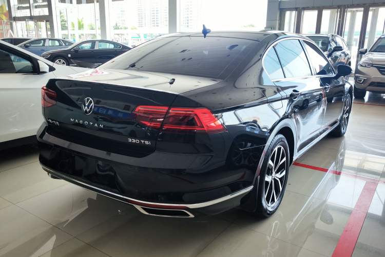 Used Volkswagen Magotan 2020 280TSI DSG Comfort Edition Rear Right 45 Deg