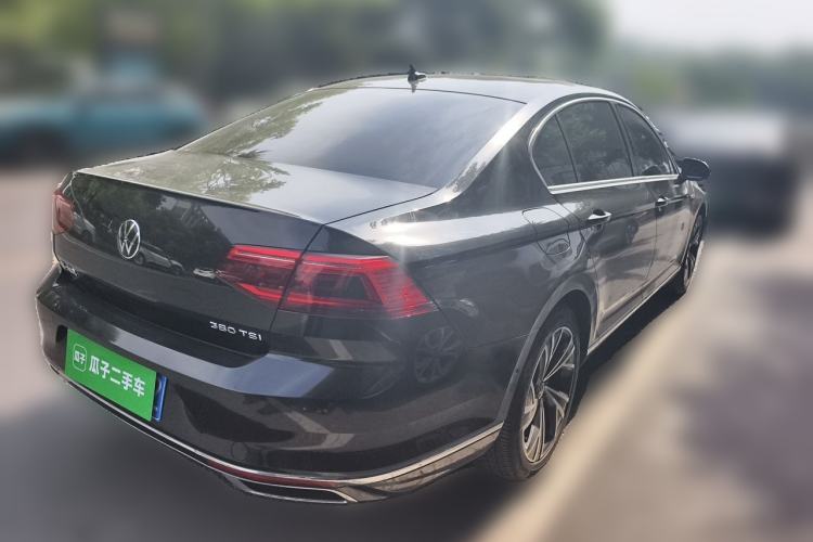 Used Volkswagen Magotan 2020 380TSI DSG Prestige Edition Rear Right 45 Deg