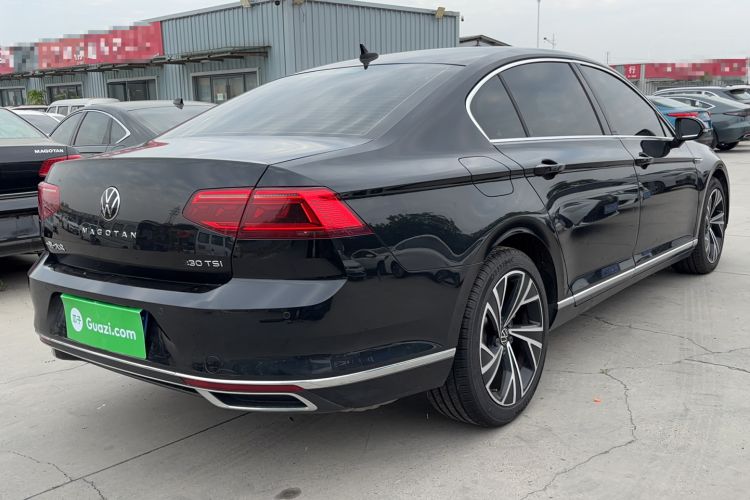 Used Volkswagen Magotan 2020 330TSI DSG Luxury Edition Rear Right 45 Deg