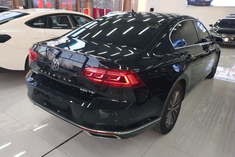 Used Volkswagen Magotan 2020 330TSI DSG Luxury Edition Rear Right 45 Deg
