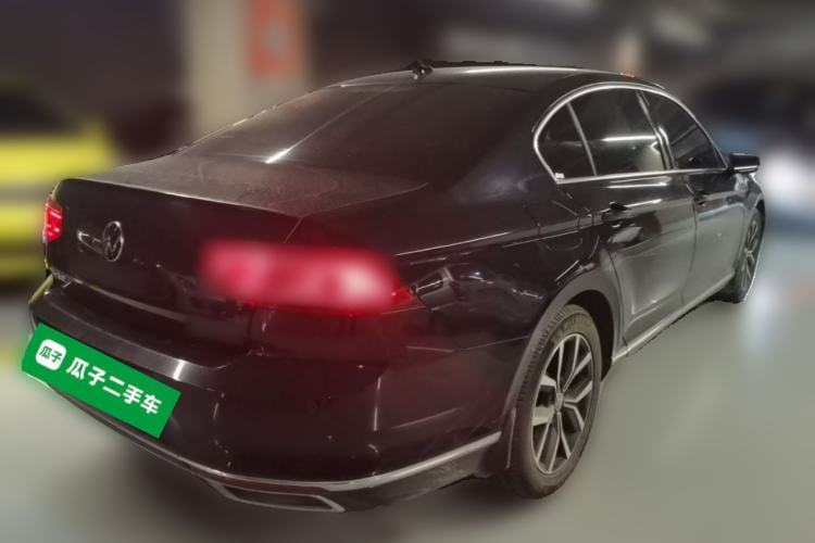 Used Volkswagen Magotan 2020 330TSI DSG Leading Model Rear Right 45 Deg