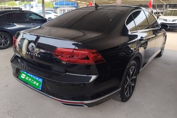 Used Volkswagen Magotan 2020 330TSI DSG Leading Model Rear Right 45 Deg