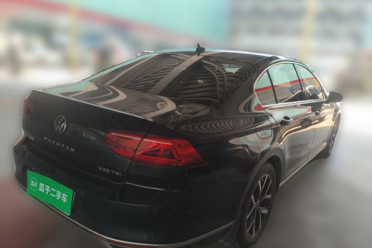 Used Volkswagen Magotan 2020 330TSI DSG Leading Model Rear Right 45 Deg