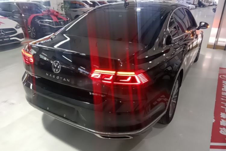 Used Volkswagen Magotan 2020 380TSI DSG Luxury Version Rear Right 45 Deg