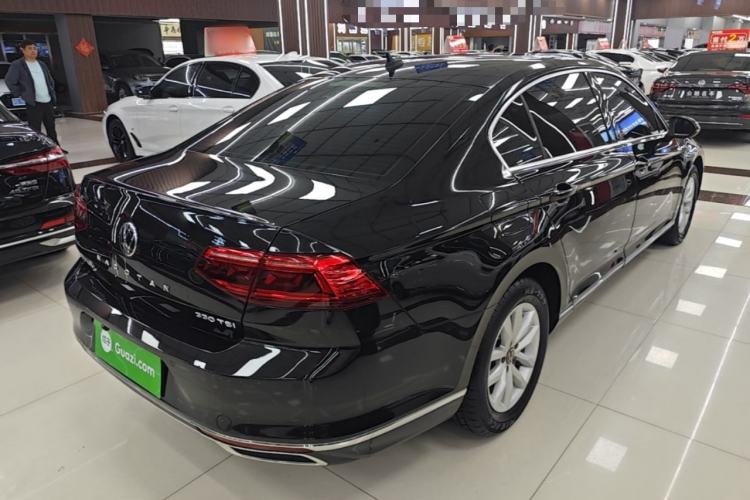 Used Volkswagen Magotan 2020 280TSI DSG Comfort Edition Rear Right 45 Deg