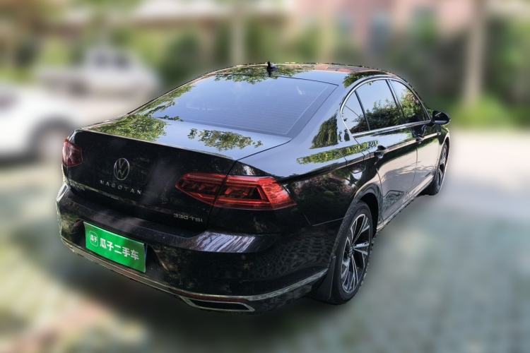 Used Volkswagen Magotan 2020 330TSI DSG Luxury Edition Rear Right 45 Deg