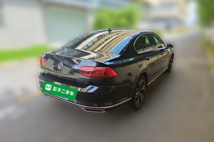 Used Volkswagen Magotan 2020 330TSI DSG Luxury Edition Rear Right 45 Deg