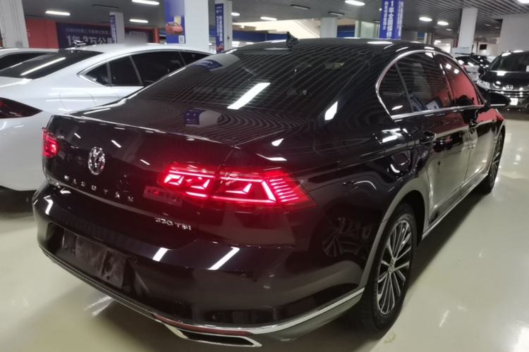 Used Volkswagen Magotan 2020 330TSI DSG Luxury Edition Rear Right 45 Deg