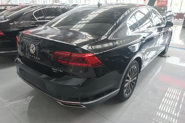 Used Volkswagen Magotan 2020 330TSI DSG Luxury Edition Rear Right 45 Deg