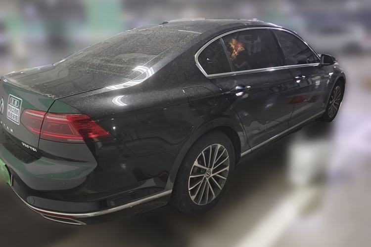 Used Volkswagen Magotan 2020 330TSI DSG Luxury Edition Rear Right 45 Deg
