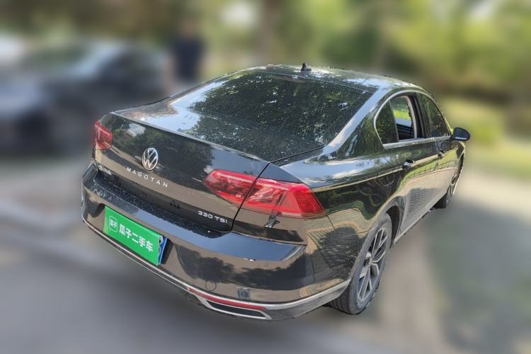 Used Volkswagen Magotan 2020 330TSI DSG Leading Model Rear Right 45 Deg