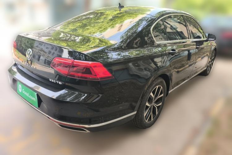 Used Volkswagen Magotan 2020 280TSI DSG Comfort Edition Rear Right 45 Deg