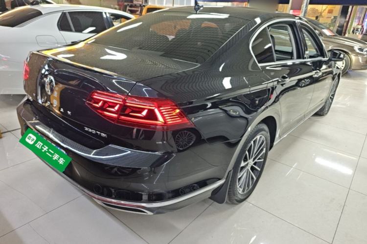 Used Volkswagen Magotan 2020 330TSI DSG Luxury Edition Rear Right 45 Deg