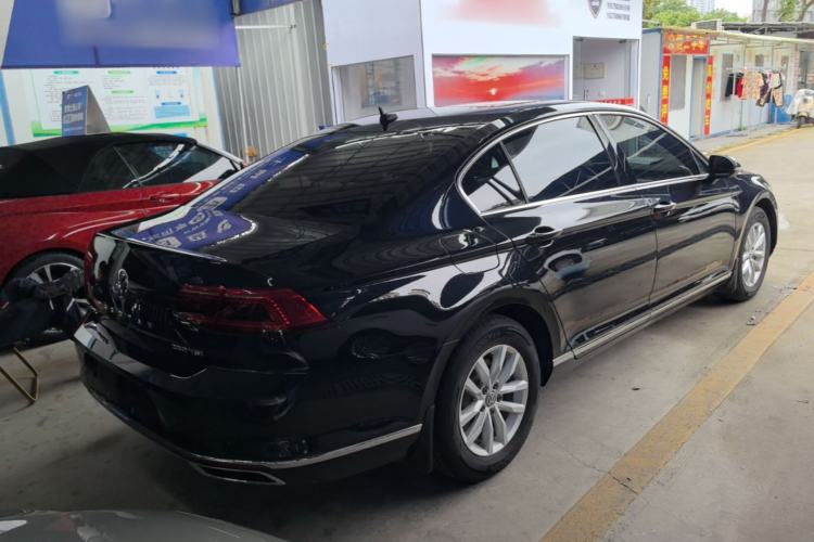 Used Volkswagen Magotan 2020 280TSI DSG Comfort Edition Rear Right 45 Deg