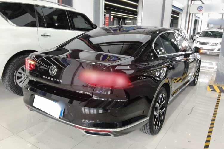 Used Volkswagen Magotan 2020 330TSI DSG Leading Model Rear Right 45 Deg