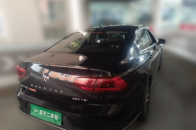 Used Volkswagen Magotan 2020 330TSI DSG Luxury Edition Rear Right 45 Deg