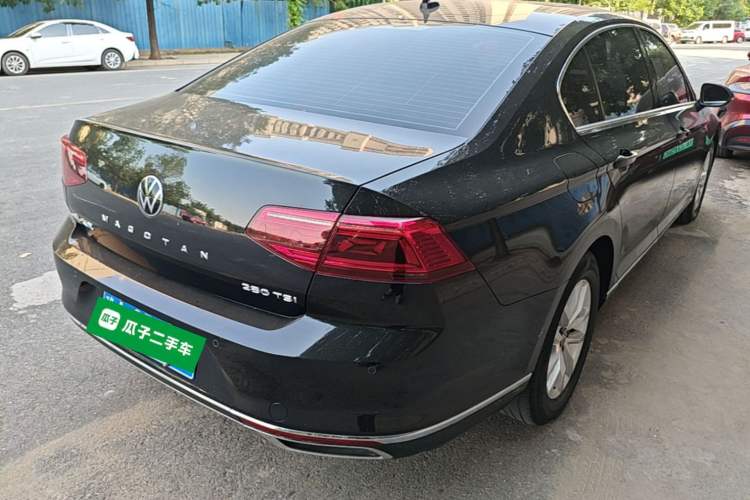 Used Volkswagen Magotan 2020 280TSI DSG Comfort Edition Rear Right 45 Deg