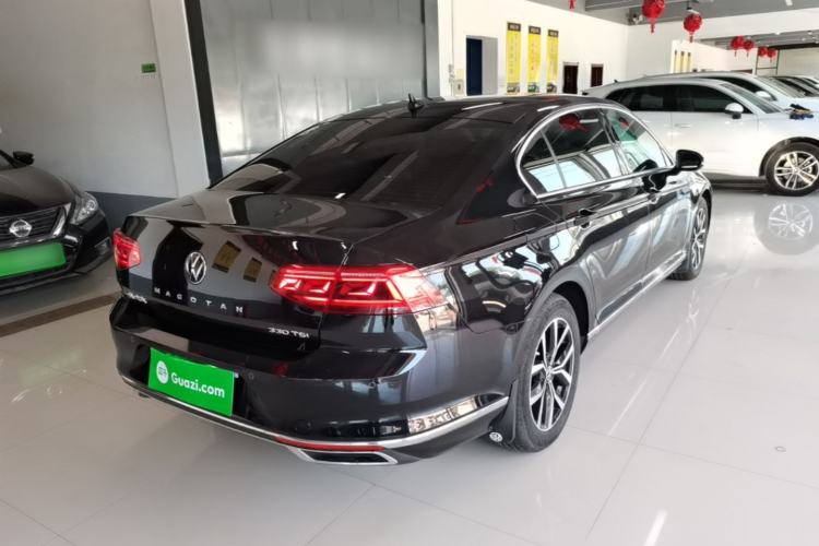 Used Volkswagen Magotan 2020 330TSI DSG Leading Model Rear Right 45 Deg