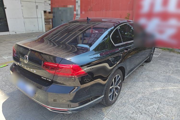 Used Volkswagen Magotan 2020 330TSI DSG Leading Model Rear Right 45 Deg
