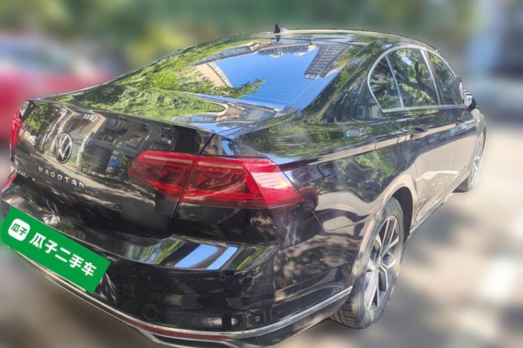 Used Volkswagen Magotan 2020 330TSI DSG Luxury Edition Rear Right 45 Deg