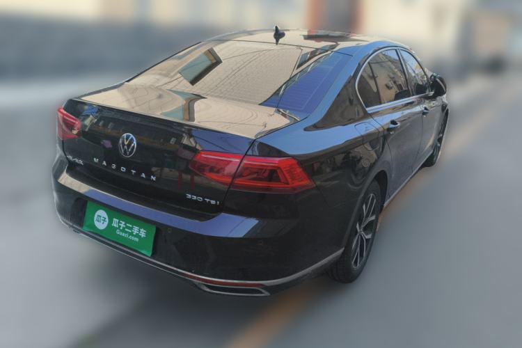 Used Volkswagen Magotan 2020 330TSI DSG Leading Model Rear Right 45 Deg