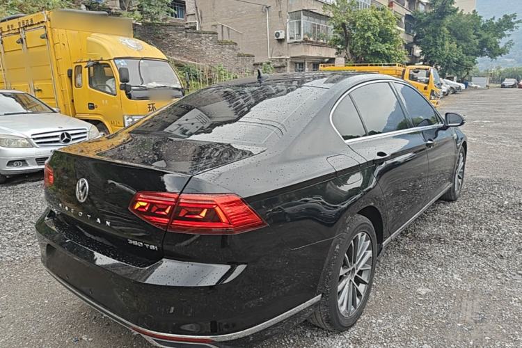 Used Volkswagen Magotan 2020 380TSI DSG Luxury Version Rear Right 45 Deg