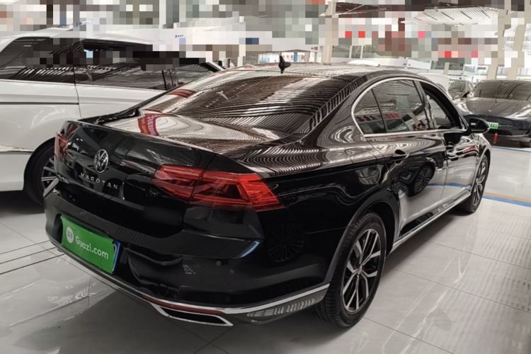Used Volkswagen Magotan 2020 330TSI DSG Luxury Edition Rear Right 45 Deg