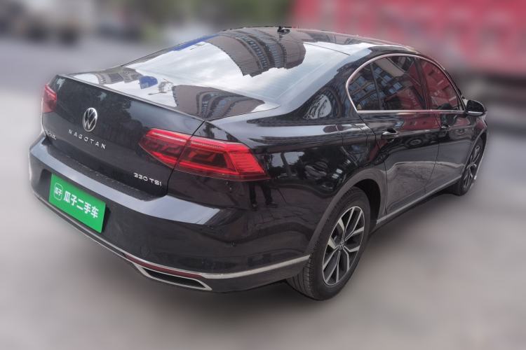 Used Volkswagen Magotan 2020 330TSI DSG Leading Model Rear Right 45 Deg