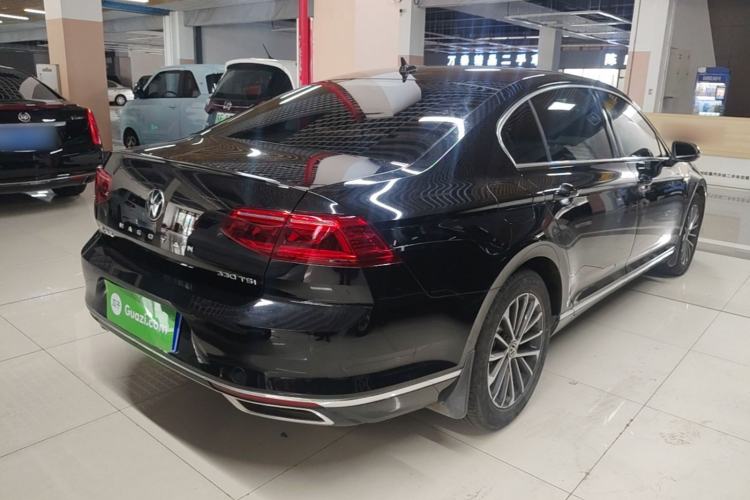 Used Volkswagen Magotan 2020 330TSI DSG Luxury Edition Rear Right 45 Deg