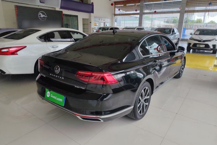 Used Volkswagen Magotan 2020 330TSI DSG Leading Model Rear Right 45 Deg
