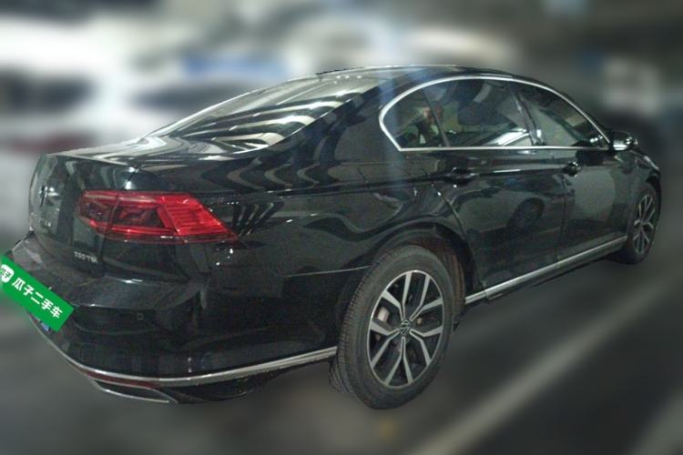 Used Volkswagen Magotan 2020 330TSI DSG Leading Model Rear Right 45 Deg