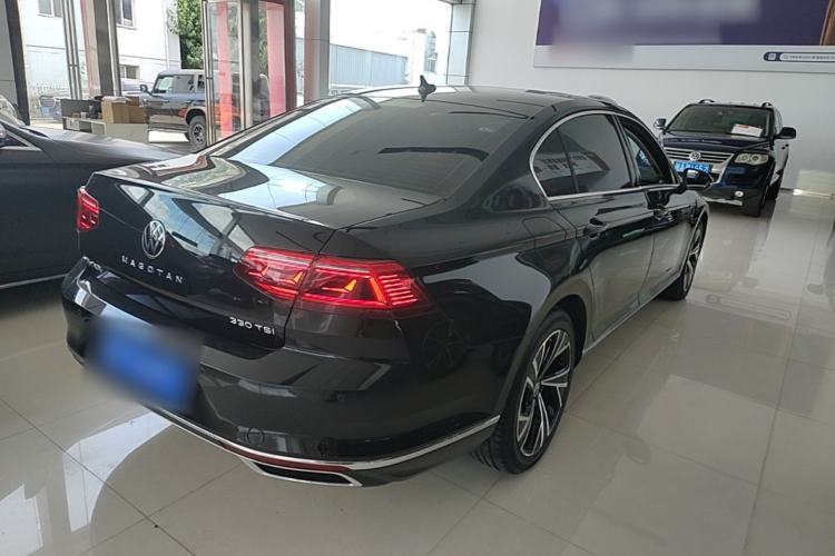 Used Volkswagen Magotan 2020 330TSI DSG Luxury Edition Rear Right 45 Deg
