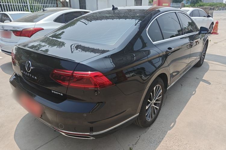 Used Volkswagen Magotan 2020 330TSI DSG Luxury Edition Rear Right 45 Deg