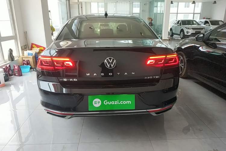 Used Volkswagen Magotan 2020 280TSI DSG Comfort Edition Rear
