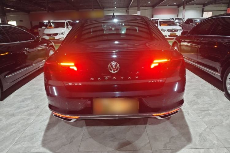 Used Volkswagen Magotan 2020 330TSI DSG Leading Model Rear
