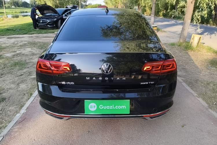 Used Volkswagen Magotan 2020 280TSI DSG Comfort Edition Rear