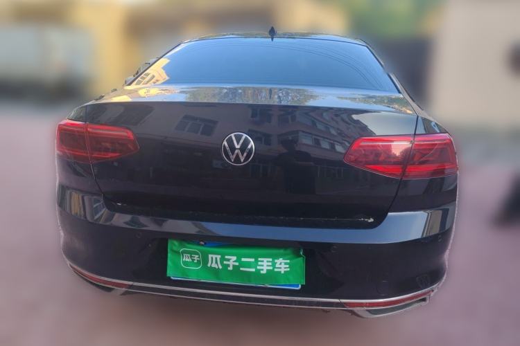 Used Volkswagen Magotan 2020 280TSI DSG Comfort Edition Rear