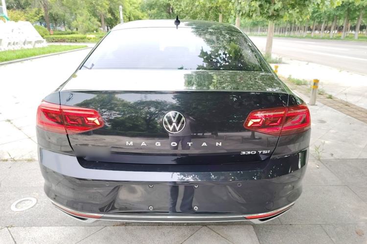 Used Volkswagen Magotan 2020 330TSI DSG Leading Model Rear