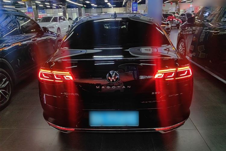 Used Volkswagen Magotan 2020 330TSI DSG Leading Model Rear