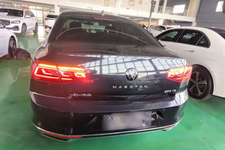 Used Volkswagen Magotan 2020 330TSI DSG Luxury Edition Rear