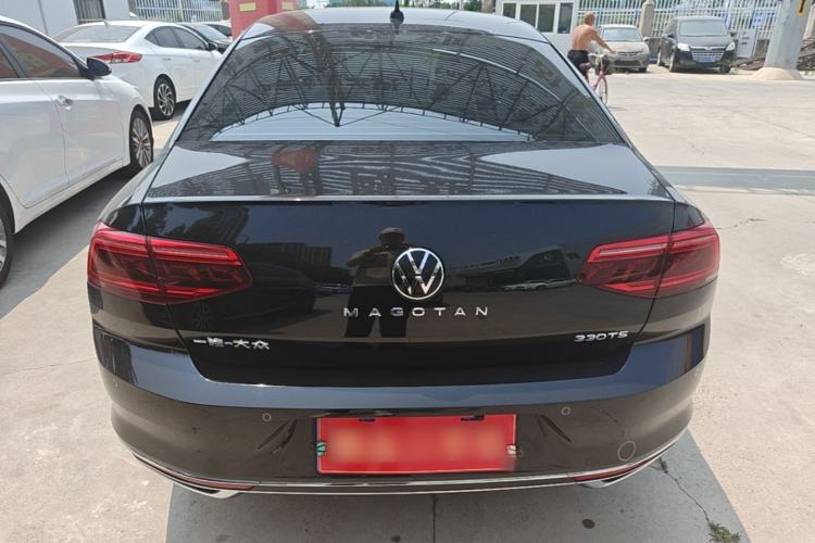 Used Volkswagen Magotan 2020 330TSI DSG Luxury Edition Rear