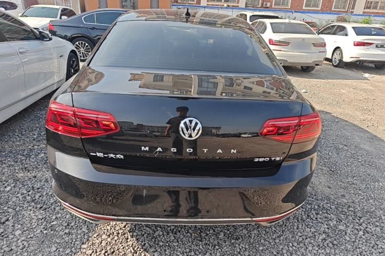 Used Volkswagen Magotan 2020 280TSI DSG Leading Edition Rear